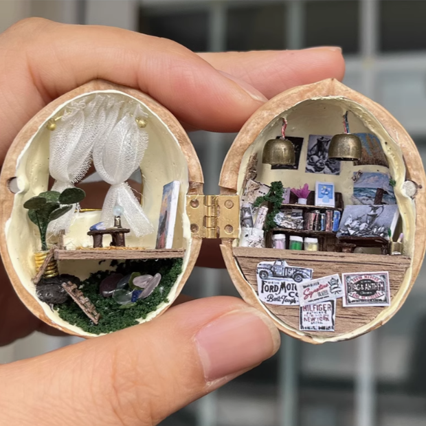 Walnut Miniatures